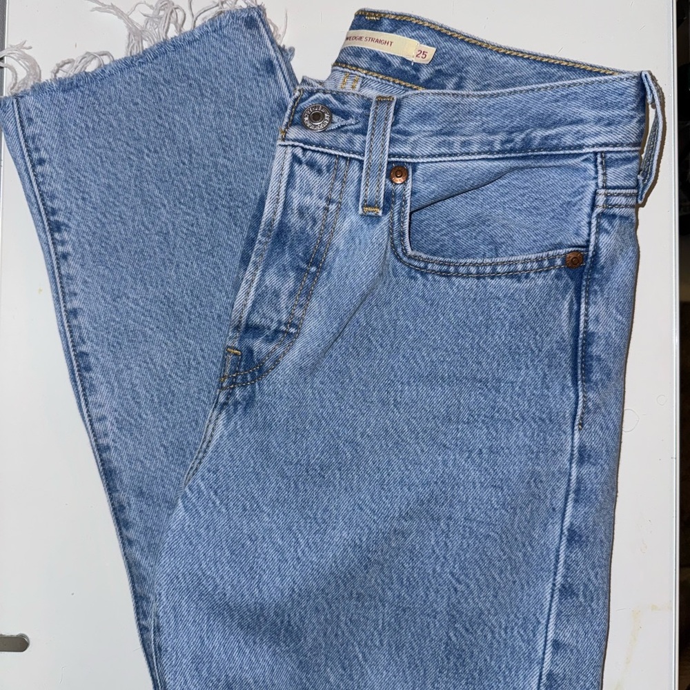 Levi's Women's Straight Leg Jeans - Light Blue